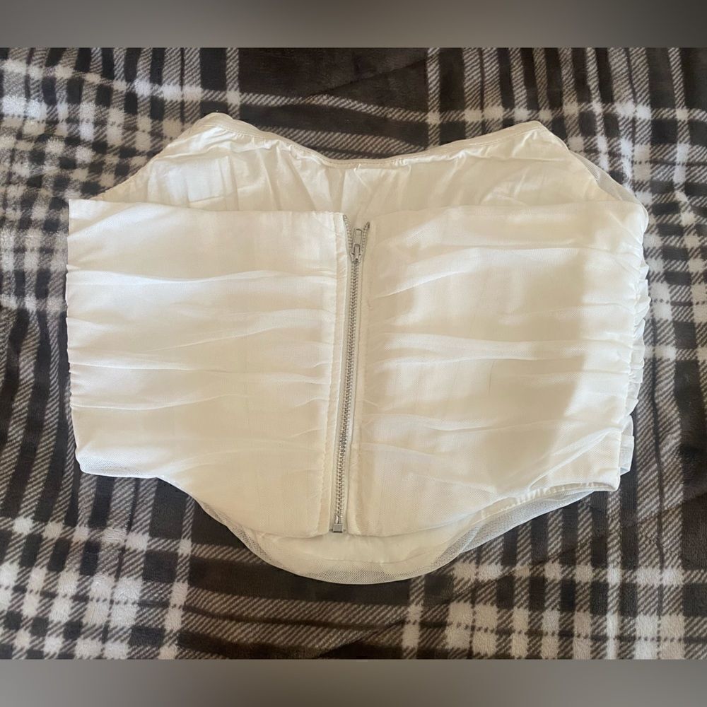 Amazon Corset Crop Top - Picture 2 of 6